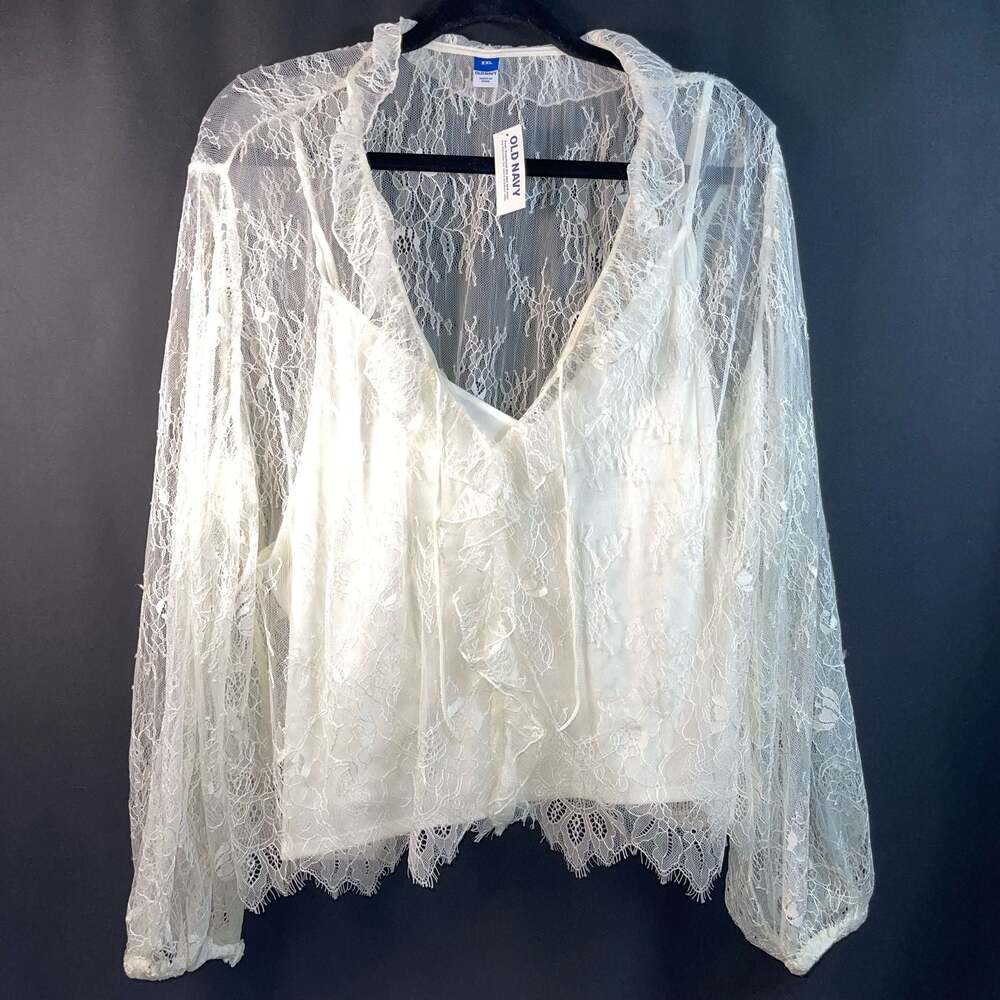2XL - Old Navy White Lace Long Sleeve Layering Top